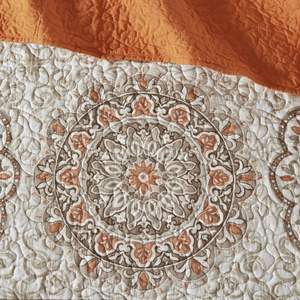DB 6-Piece Reversible Quilt Set Throw <b>Pillows</b> <b>Orange</b> Floral Vintage Pattern for Full/Queen Cotton for Wedding Hotel Hospital - Product Image 6