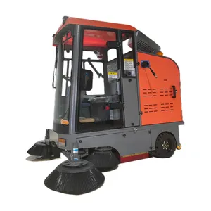 CleanHorse sweeping machine developed enclosed sweeper with fog gun