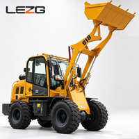 Mini-chargeuse sur pneus tout-terrain 4x4 diesel, machine hydraulique avec accessoires personnalisés pour les opérations en arrière-cour et petites exploitations agricoles