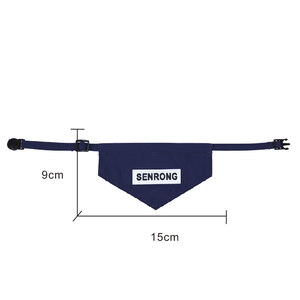 Bavoir rétractable universel pour chats et chiens, serviette anti-salive triangulaire à bouton, accessoires pour animaux de compagnie, personnalisable - Product Image 3