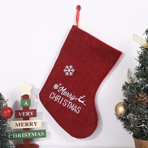 Calza di <span class=keywords><strong>Natale</strong></span> Assortita in Iuta Ricamata con Fiocchi di Neve e Renne per Sacchetto di Caramelle Natalizie, Regalo, Decorazione da Appendere al Caminetto o all'Albero - Product Image 4