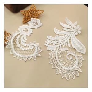 Toppa con filo d'osso intarsiato con finiture francesi per borsa in pizzo scollo superiore da donna o toppa da cucito per scarpe - Product Image 1