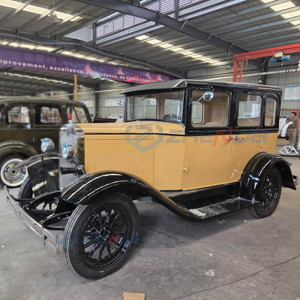 Coche Eléctrico Clásico Vintage de 5 Plazas, Color Amarillo y Negro, Personalizado de Fábrica, para Turismo de Lujo en Hoteles y Resorts - Product Image 3