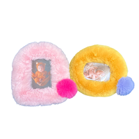 Cadre photo rond en peluche mignon et doux avec pompon, impression Giclée, petit format pour la décoration de bureau, chambre ou maison