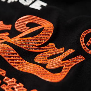 Individuelle Kleidung Aufbügel-Etiketten Heißpress-Aufnäher Vinyl 3D Erhabene Logos T-Shirt Silikon-Transferdruck-Aufkleber für Bekleidung - Product Image 2