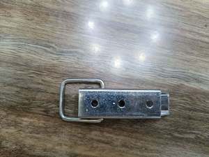 Loquet à ressort réglable robuste YH3744, <span class=keywords><strong>fermoir</strong></span> à bascule dissimulé, verrou de type bec de canard pour boîte à outils et coffret d'équipement - Product Image 2