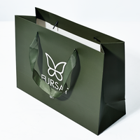 Sacs fourre-tout écologiques vert olive avec motif papillon en relief, en papier épais pour emballage de boutiques