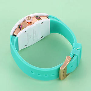 Hot Bán Phụ Nữ Của Thạch Anh Đồng Hồ Xu Hướng Thời Trang Không Thấm Nước Ba Tay Phụ Nữ Đồng Hồ Sáng Quay Số Hiển Thị Vuông Trường Hợp Ban Nhạc Cao Su - Product Image 4