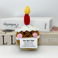 Cadeaux d'anniversaire en crochet pour femmes : Poupées en crochet, gâteaux d'anniversaire faits main, cadeaux d'anniversaire en crochet, peluches cupcake en crochet