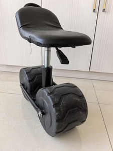 Chaise de jardin à roulettes noire d'une capacité de 100kg et chariot à outils chariot à siège roulant industriel étiquette TC1411 - Product Image 6