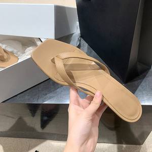 Tongs Vente en gros pour femmes Sandales à talons hauts <span class=keywords><strong>4</strong></span> <span class=keywords><strong>cm</strong></span> Pantoufle - Product Image 3