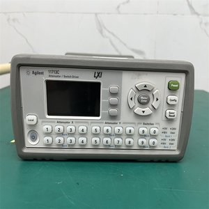 Controlador de Conmutación de Atenuadores Agilent 11713C para Uso en Laboratorio - Product Image 2