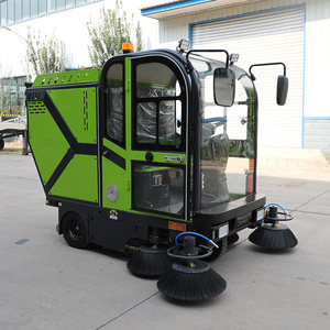 Barredora Eléctrica de Carreteras Compacta con Cabina Cerrada, Tracción en 2 Ruedas, Máquina de Limpieza Industrial - Product Image 1