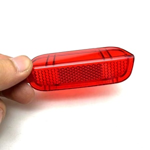 Réflecteur de lumière rouge pour panneau de porte intérieur sous la porte 1KD947419 pour VW Jetta MK5 MK6 <span class=keywords><strong>Golf</strong></span> <span class=keywords><strong>5</strong></span> <span class=keywords><strong>6</strong></span> <span class=keywords><strong>GTI</strong></span> Passat B6 B7 CC 1K0947419 - Product Image 2