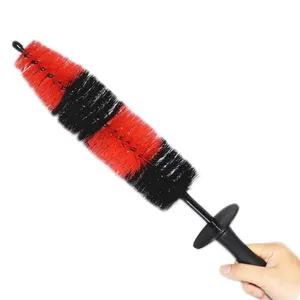 2022 New Hand Washing Tools Car Wash Brush Tyre Cleaner Water Flow Through Wheel Rim Brush