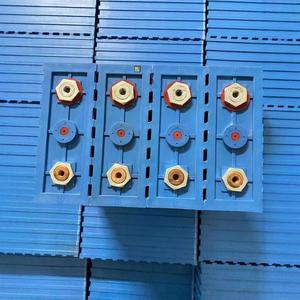 แบตเตอรี่ลิเธียมไอออนฟอสเฟตแบบแท่งปริซึม CAL B ขนาดใหญ่ กำลังไฟสูง 3.2V 200Ah สำหรับยานยนต์ไฟฟ้า - Product Image 4
