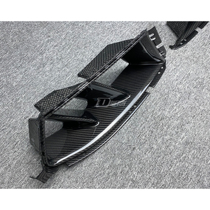 Rejillas de ventilación delanteras de fibra de carbono seca estilo R44 MHC para BMW G80 G81 M3 G82 G83 M4 - Product Image 5