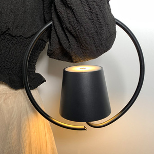 <span class=keywords><strong>Lampada</strong></span> <span class=keywords><strong>da</strong></span> <span class=keywords><strong>Parete</strong></span> LED Ricaricabile USB Zafferano <span class=keywords><strong>Poldina</strong></span> Design Nordico Senza Fili IP54 per Esterni - Product Image 5