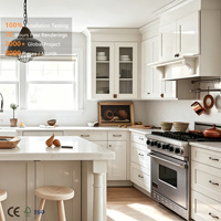Ensemble d'îlots de cuisine modulaires en bois massif de style farmhouse personnalisé avec évier, design écologique, finition laquée, garantie de 5 ans