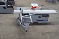 Scie à panneaux à table coulissante numérique automatique de précision de 3200 mm pour le travail du bois avec moteur de 5,5 kW et garantie de plus de 5 ans