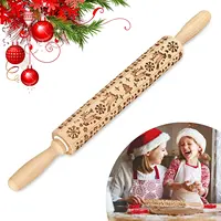 クッキーを焼くための木製のクリスマスエンボス加工麺棒トナカイ転写レーザーカット刻印3D生地ローラーエルクククッキーカッター