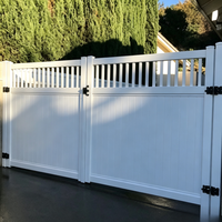 Clôture d'intimité extérieure en PVC blanc 6'x8' avec motif en treillis, design durable et écologique pour balcons et jardins