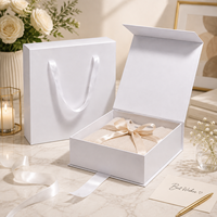 Boîtes cadeaux de luxe personnalisables OEM, taille et impression sur mesure, boîtes écologiques pour l'emballage de cadeaux de détail