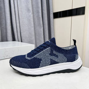 โรงงานรองเท้าสเก็ตบอร์ดฤดูร้อนระดับไฮเอนด์ ขายส่ง รุ่นยุโรปใหม่ ระบายอากาศได้ดี รองเท้ากีฬากลางแจ้งลำลองสำหรับผู้ชายแบบถัก - Product Image 3