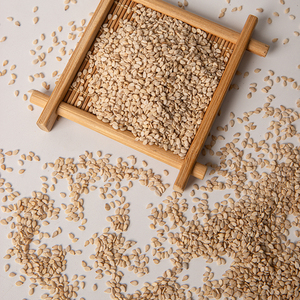 Bán Buôn Nguyên Liệu Tự Nhiên Toàn Bộ Hạt Giống Mè Người Mua 1 Kg 100% Tinh Khiết Màu Trắng Hạt Giống Mè Cho Nấu Ăn - Product Image 1