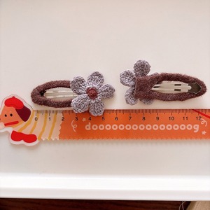 Chapeau BB en forme de <span class=keywords><strong>fleur</strong></span> pour enfants, version coréenne, début d'automne, blanc, avec petite <span class=keywords><strong>fleur</strong></span> tricotée en plastique foncé, épingle à cheveux avant - Product Image 4