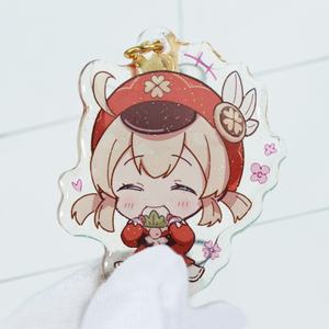 Doble forma personalizada Resina epoxi transparente Dibujos animados Anime Acrílico Encantos Brillo Epoxi Llavero transparente. - Product Image 2