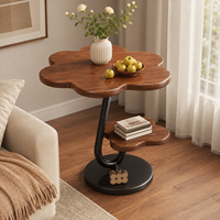 Table d'appoint moderne en forme de fleur avec étagère de rangement, structure métallique, table d'appoint pour canapé, salon, chambre à coucher