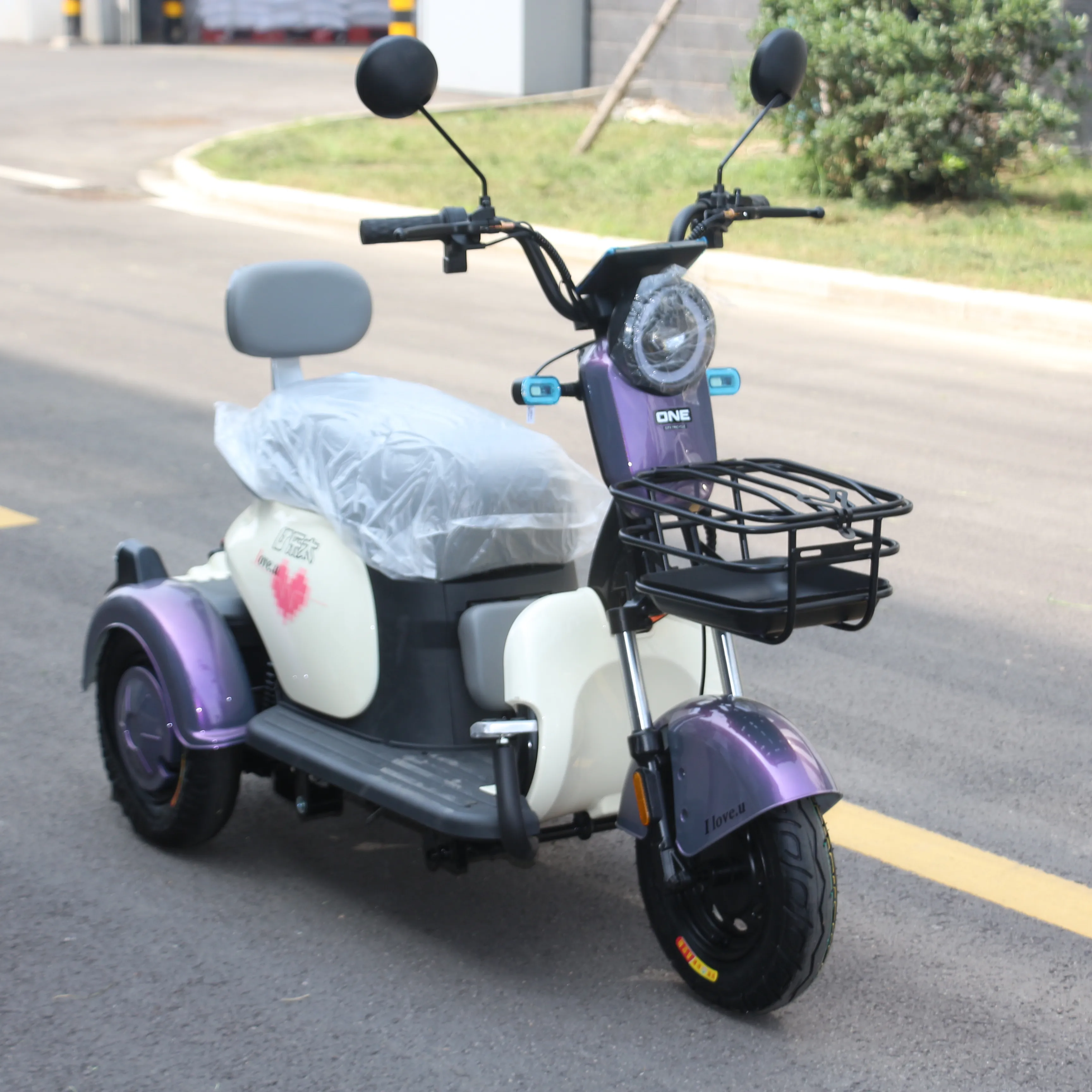Toptancı fiyat 800W lityum pil Adults kurşun asit elektrik üç tekerlekli bisiklet üç koltuk 3 tekerlekler elektrikli araç yetişkinler için yeni e kullanın