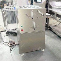 Machine à rouler entièrement automatique pour la fabrication de pâte mini à croissant formant un équipement de production Prix de la machine