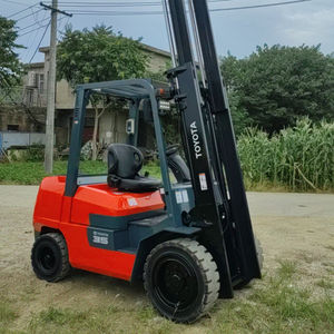 Lleve su almacén al siguiente nivel con la avanzada carretilla elevadora Toyota de 3,5 toneladas. - Product Image 4