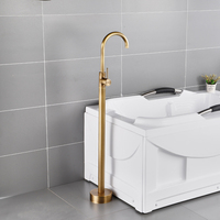 Robinet de baignoire sur pied en laiton, mitigeur triple poignée eau chaude/froide, finition bronze antique, design moderne, céramique, pour hôtel/villa