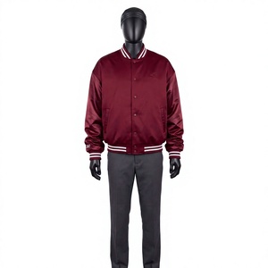 Chaqueta Bomber Varsity Impermeable para Hombre BLACKTHORN WORLD, Estilo Urbano, 440 Gramos, con Parches Bordados de Chenilla y Diseño de Patchwork - Product Image 1