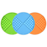 Bol à lécher pour oiseaux en silicone avec couleurs de logo personnalisées, mangeoire lente à ventouse, tapis à lécher carré anti-mastication