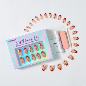 BTArtbox Faux Ongles Courts Amande Haute Qualité Vente en Gros Marque Privée Gel Doux Rouge French Manucure 3D Luxe Kit d'Ongles à Presser - Product Image 1