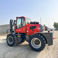 Hocheffizienter 4WD Gelenkter Geländestapler 1,5T-5 Tonnen Kompakter Diesel-Offroad-Gabelstapler mit Kleinem Wendekreis