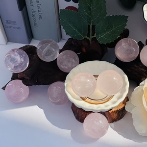 Boules de Cristal, Pierre Naturelle de Guérison Spirituelle, Sphère de Quartz Rose, Artisanat Lumineux Rose pour Cadeaux - Product Image 3