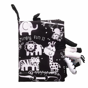 Libro de tela con diseño de cola de animal para bebés de 0 a 24 meses, educación temprana, materiales duraderos, resistentes a desgarros y masticables - Product Image 6