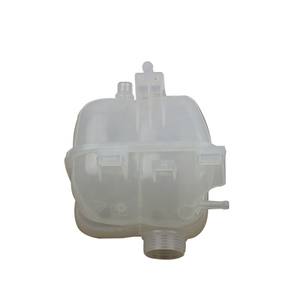 Serbatoio di Espansione del Liquido di Raffreddamento OEM 17137823626 per <span class=keywords><strong>BMW</strong></span> MINI R55 R56 R57 R58 R59 R60 - Product Image 2