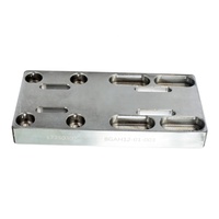 Placa de Montaje Adaptadora de Aleación de Aluminio Personalizada para Mecanizado CNC OEM - Placa Base Ranurada para Equipos de Automatización Según Diseño