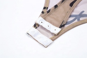 自有品牌定制性感印花长袖看虽然网眼紧身衣 - Product Image 6