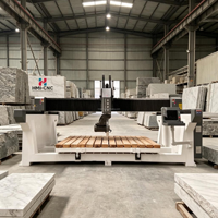 Scie à pont pour la découpe du granit, machine 5 axes 15KW 380V 3200x2000mm pour le traitement en gros de dalles de marbre et de quartz