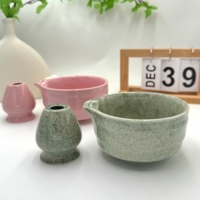 Ensemble de matcha vert en céramique avec support, ensemble de fouet à matcha 2 pièces, coffret cadeau pour les amateurs de matcha, logo personnalisé