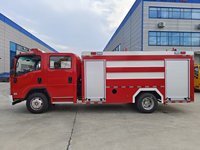 Camion de pompiers Isuzu avec réservoir d'eau de 5000 litres, véhicule de lutte contre l'incendie, véhicule de sauvetage incendie, camion de pompiers