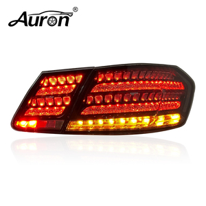 Nuevo Conjunto de Luces Traseras LED de Alta Calidad para Benz Clase E W212 2009-2015, Instalación Plug and Play, Actualización de Señal de Freno y Direccional, Transparente - Product Image 1