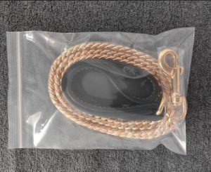 럭셔리 디자이너 10mm 골드 쿠반 체인 퀵 릴리즈 솔리드 리본 패션 304 스테인리스 스틸 가죽 손잡이 애완견 목줄 - Product Image 5